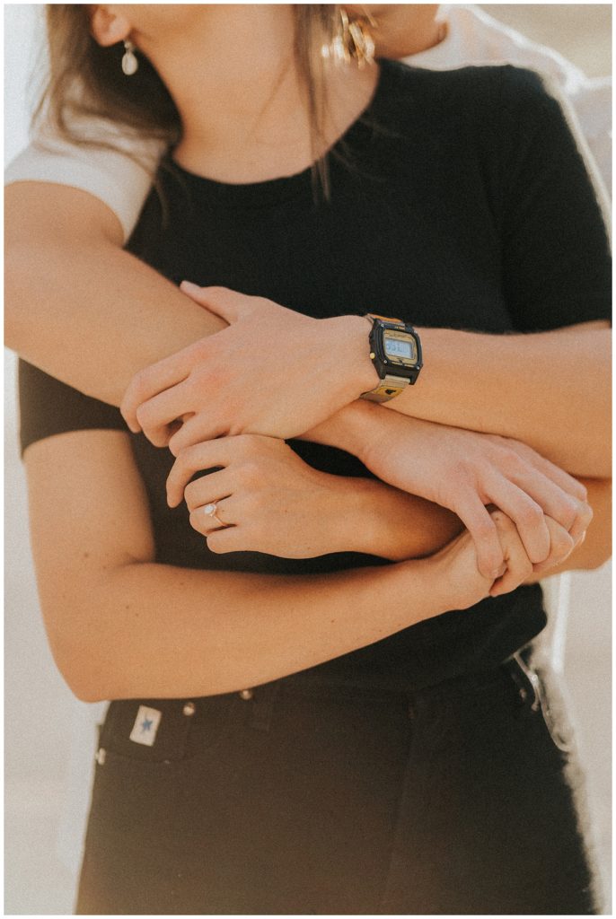 photos you can feel, hug from behind, engagement photo, engagement ring inspo